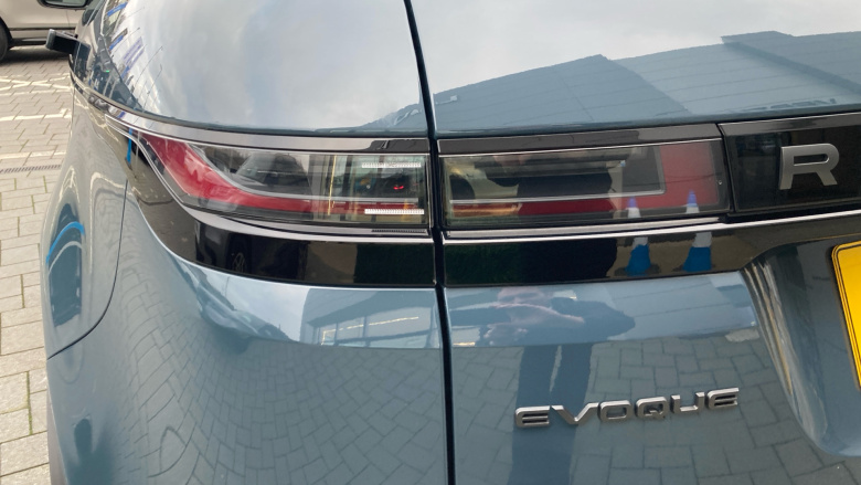 Land Rover Range Rover Evoque 2.0 D200 Dynamic SE 5dr Auto Diesel Hatchback